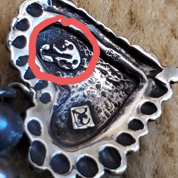 SS Heart Necklace  - MD Anderson - Picture 8 of 11